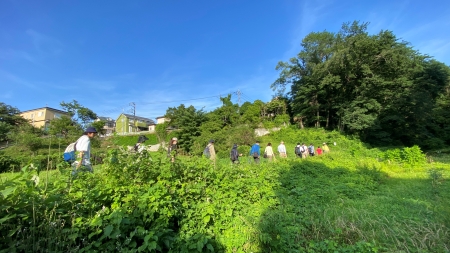 快晴の中の活動全景