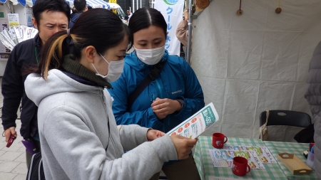 イベントの紹介をする様子